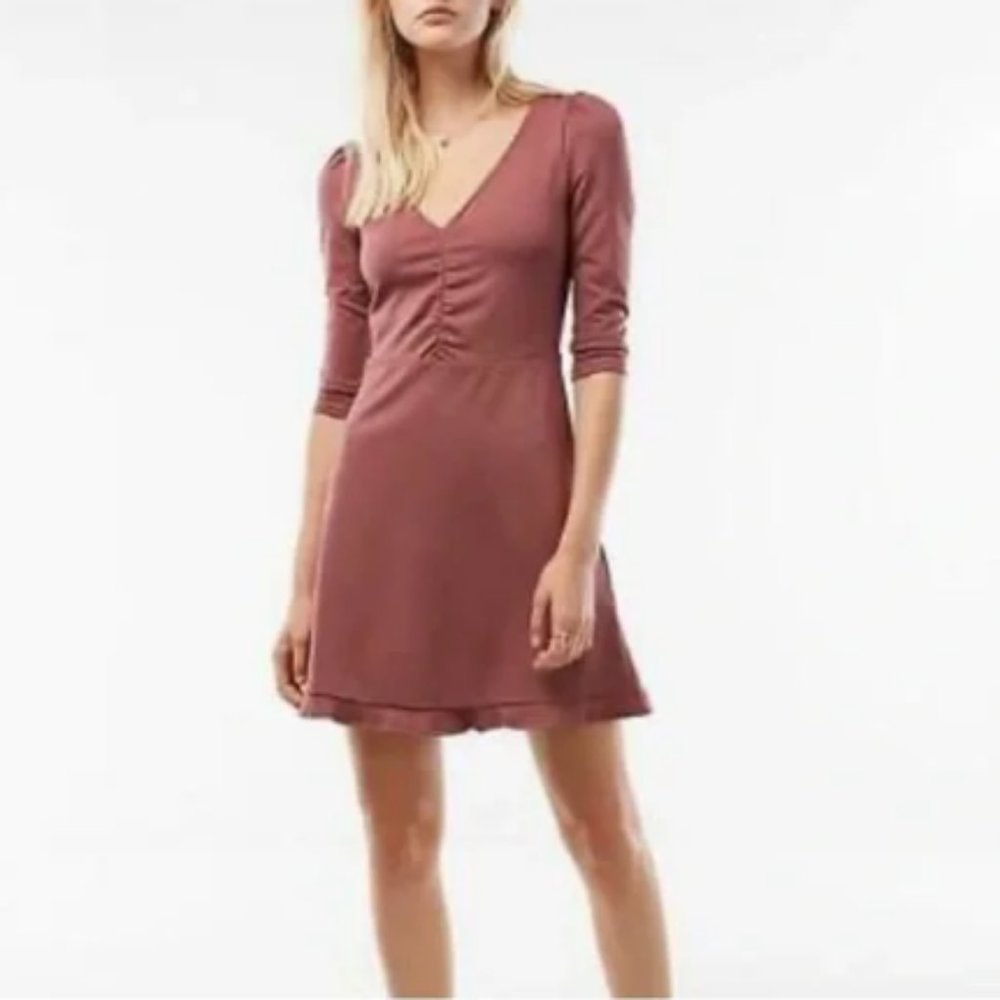 Express Ruffle Hem Fit & Flare Dress Mauve LIKE NEW CONDITION!